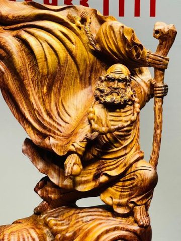 Đạt Ma Múa Võ Gỗ Cẩm
