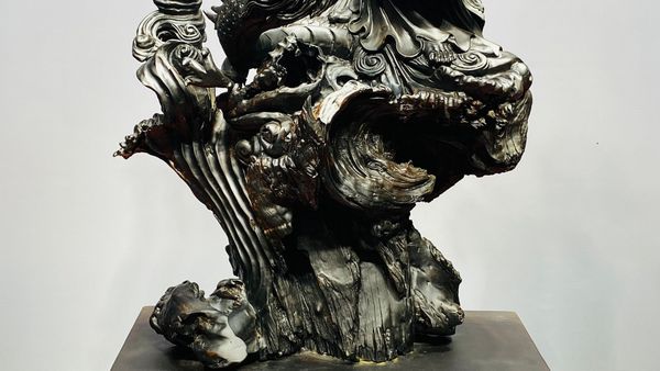 Đạt Ma Hàng Long Gỗ Mun Sừng