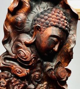 Nhất Tâm Bái Phật Gỗ Trắc
