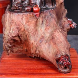 Thần Trà Ngồi Tùng Gỗ Nu Trắc