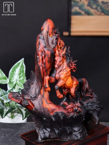 Nhất Mã Phi Thiên Gỗ Trắc
