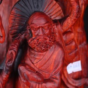 Đạt Ma Gỗ Trắc