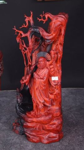 Đạt Ma Gỗ Trắc
