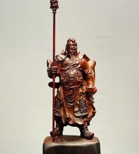 Quan Công Chống Đao Gỗ Trắc