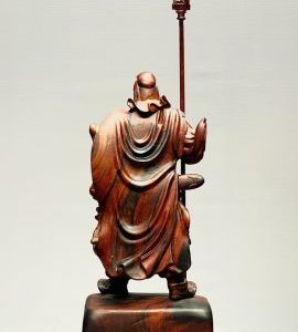 Quan Công Chống Đao Gỗ Trắc
