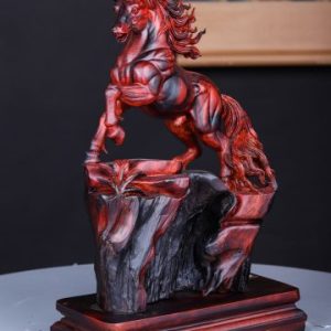 Nhất Mã Phi Thiên Gỗ Trắc