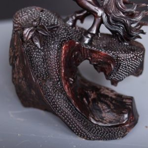 Nhất Mã Phi Thiên Gỗ Trắc