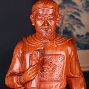 Hưng Đạo Đại Vương Trần Quốc Tuấn Gỗ Hương