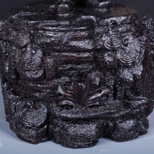 Phật Hoàng Trần Nhâ Tông Gỗ Tử Đàn