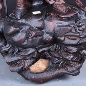 Quan Công Chống Đao Gỗ Trắc