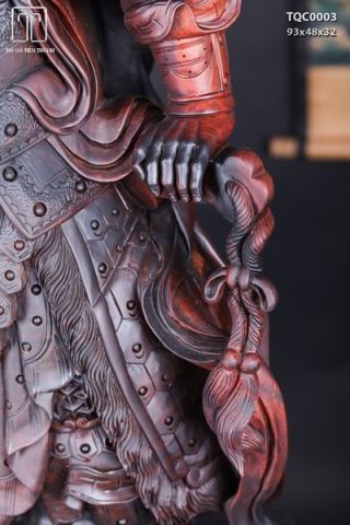 Quan Công Chống Đao Gỗ Trắc