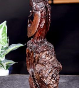 Đạt Ma Sư Tổ Gỗ Trắc