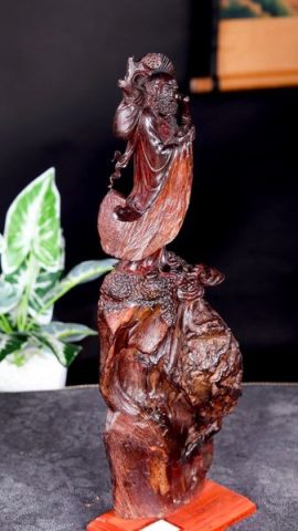 Đạt Ma Sư Tổ Gỗ Trắc