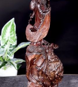 Đạt Ma Sư Tổ Gỗ Trắc