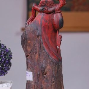 Đạt Ma Gỗ Nu Trắc