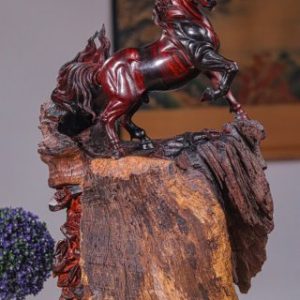 Nhất Mã Gỗ Trắc