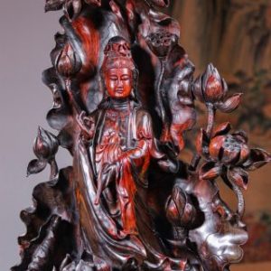 Phật Quan Âm Đài Sen Gỗ Trắc