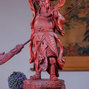 Quan Công Xách Đao Gỗ Tử Đàn