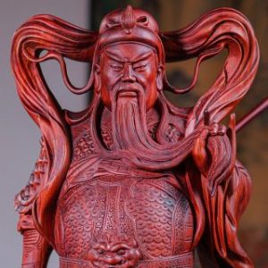 Quan Công Xách Đao Gỗ Tử Đàn