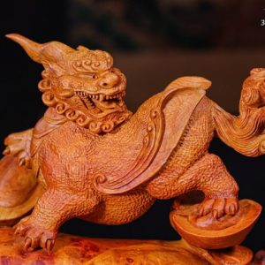 Tỳ Hưu Trấn Bao Tiền Gỗ Nu Hương
