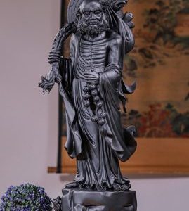 Đạt Ma Sư Tổ Gỗ Mun Sừng Khánh Hoà