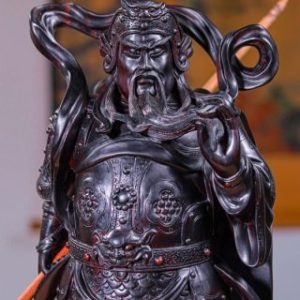 Quan Công Xách Đao Gỗ Tử Đàn