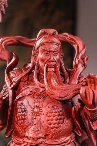 Quan Công Chống Đao Gỗ Tử Đàn Quan Công Chống Đao Gỗ Tử Đàn