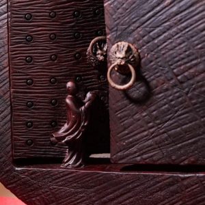 Quy Y Cửa Phật Gỗ Hương