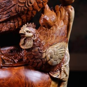 Gia Đình Gà Gỗ Hương