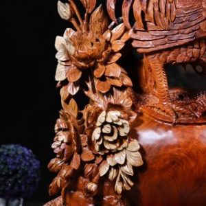 Gia Đình Gà Gỗ Hương
