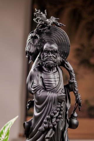 Đạt Ma Sư Tổ Gỗ Mun Sừng Khánh Hoà Đạt Ma Sư Tổ Gỗ Mun Sừng Khánh Hoà