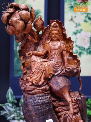 Phật bà gỗ hương