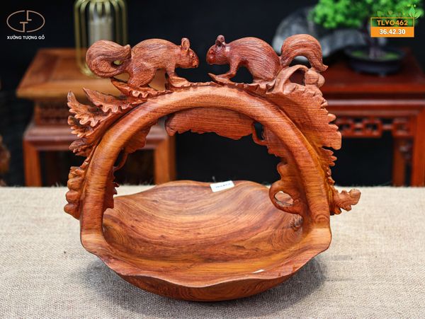 Giỏ nho sóc hương đá