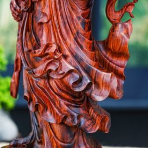 Đạt ma gỗ trắc