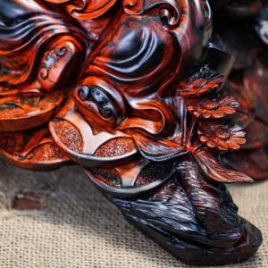Thần tài gỗ trắc đỏ đen