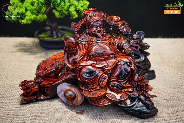 Thần tài gỗ trắc đỏ đen