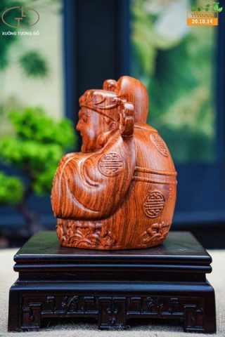 Thần tài gỗ hương