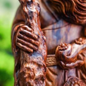 Ông thọ đứng gỗ sưa