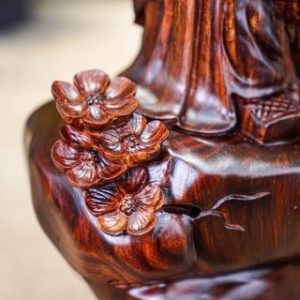 Ông thọ gỗ sưa