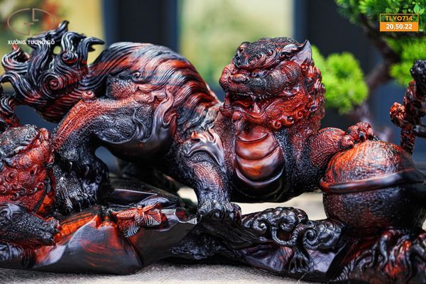 Nghê gỗ trắc