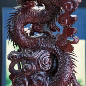 Đạt ma đứng gỗ tử đàn đỏ