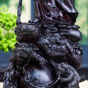 Đạt ma gỗ tử đàn tím