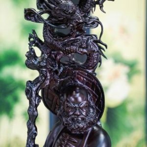 Đạt ma gỗ tử đàn tím