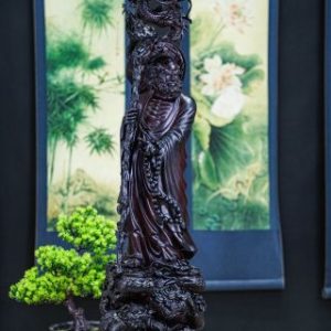 Đạt ma gỗ tử đàn tím