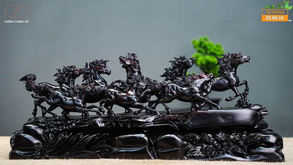 Cầu bát mã tử đàn tím