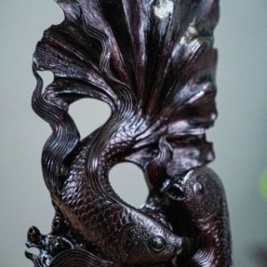 Song ngư vượt sóng gỗ trắc