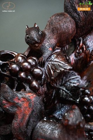 Nho sóc gỗ trắc