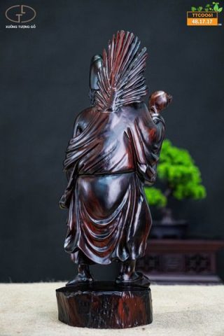 Tế công gỗ trắc