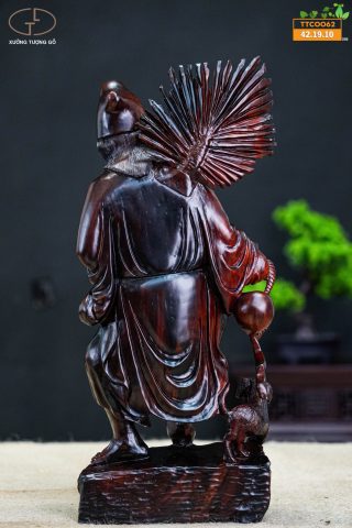 Tế công đứng gỗ trắc Tế công đứng gỗ trắc