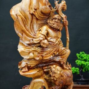 Đạt ma gỗ hương